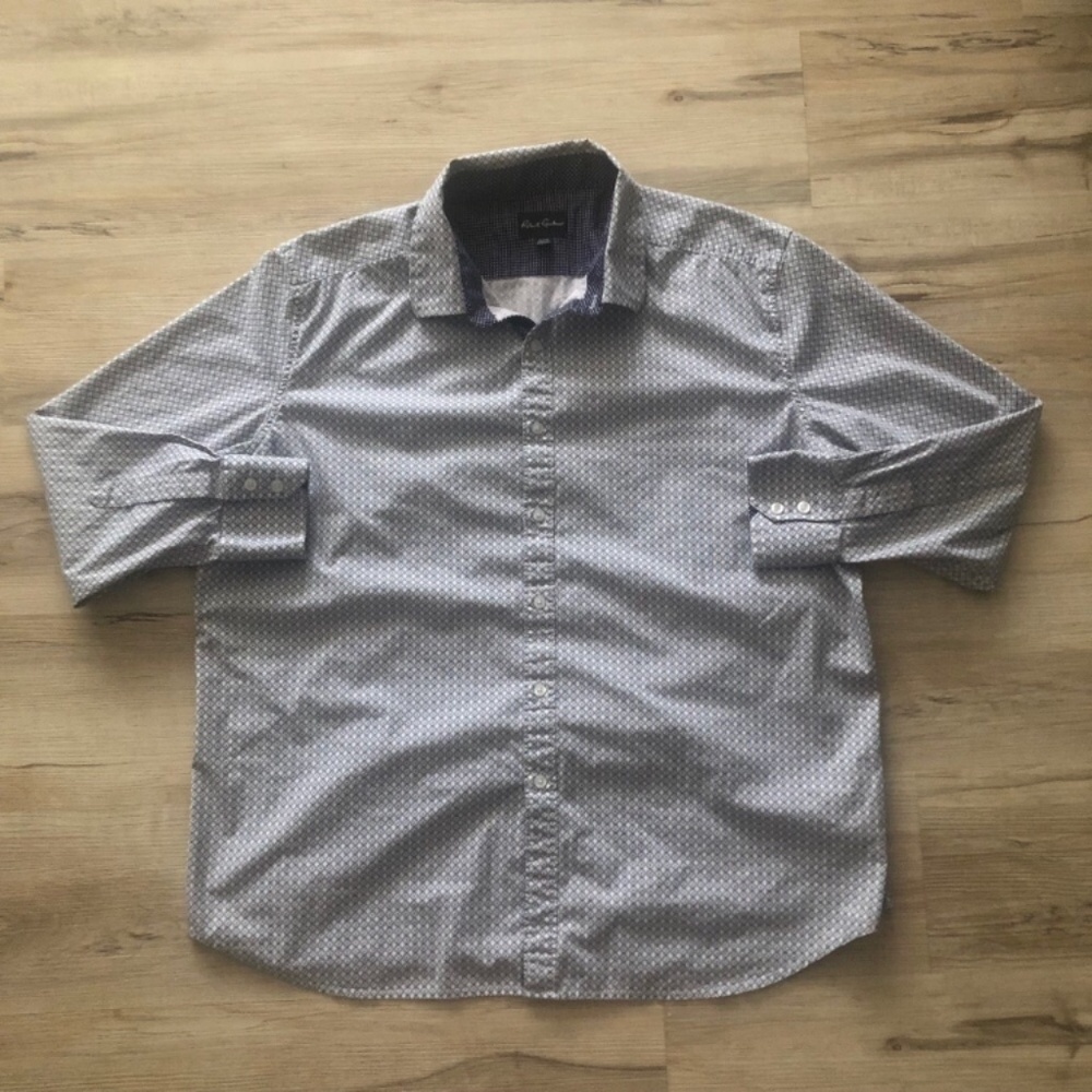 Robert Graham Blue & White Patterned Dress Shirt